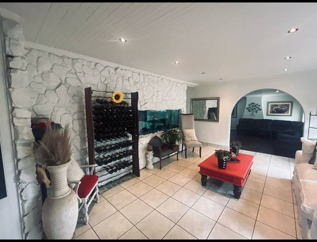 4 BEDROOM FREEHOLD FOR SALE IN DALPARK PROPER